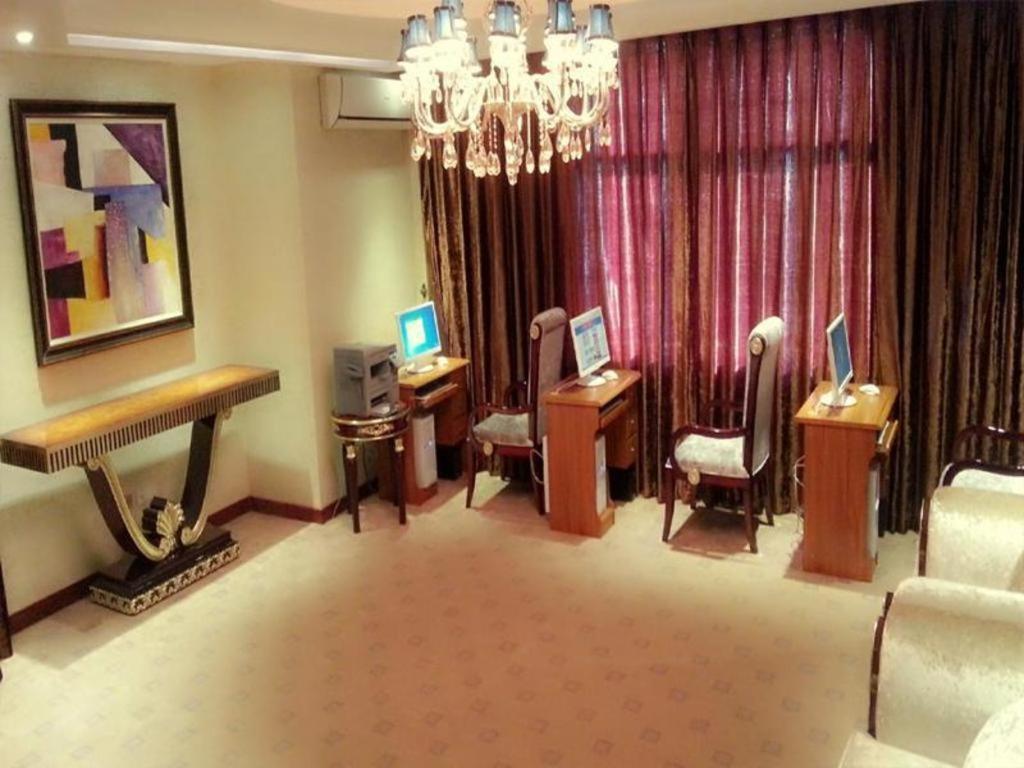Star World Hotel Naypyidaw Экстерьер фото